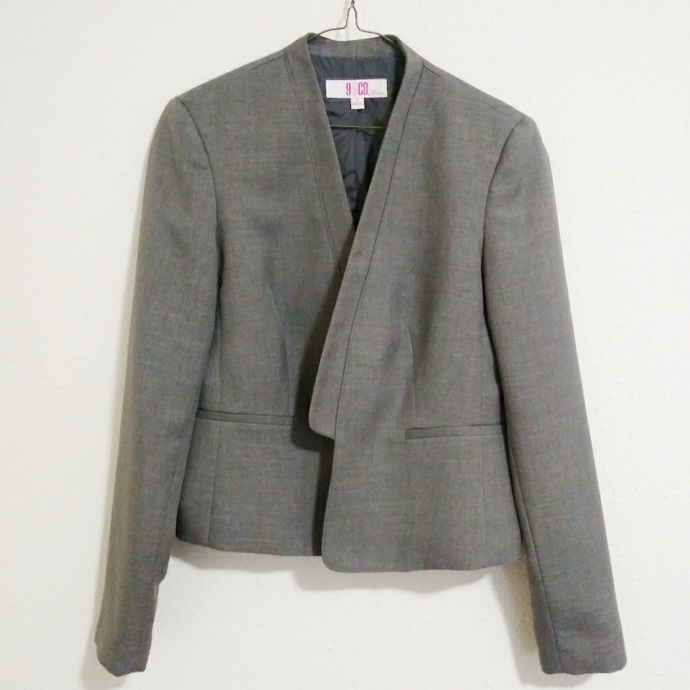 EUC Nine & Co. Lined Blazer Light Grey SZ 6